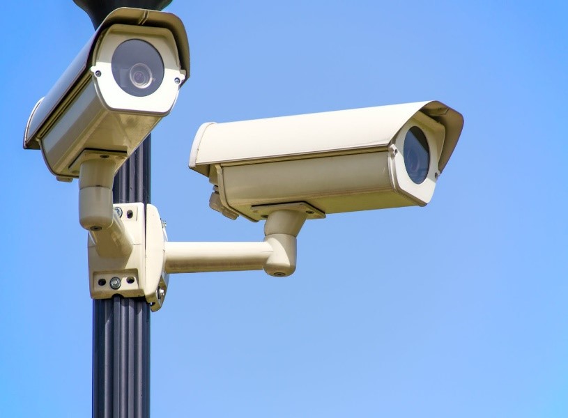The Pros and Cons Of CCTV Cameras