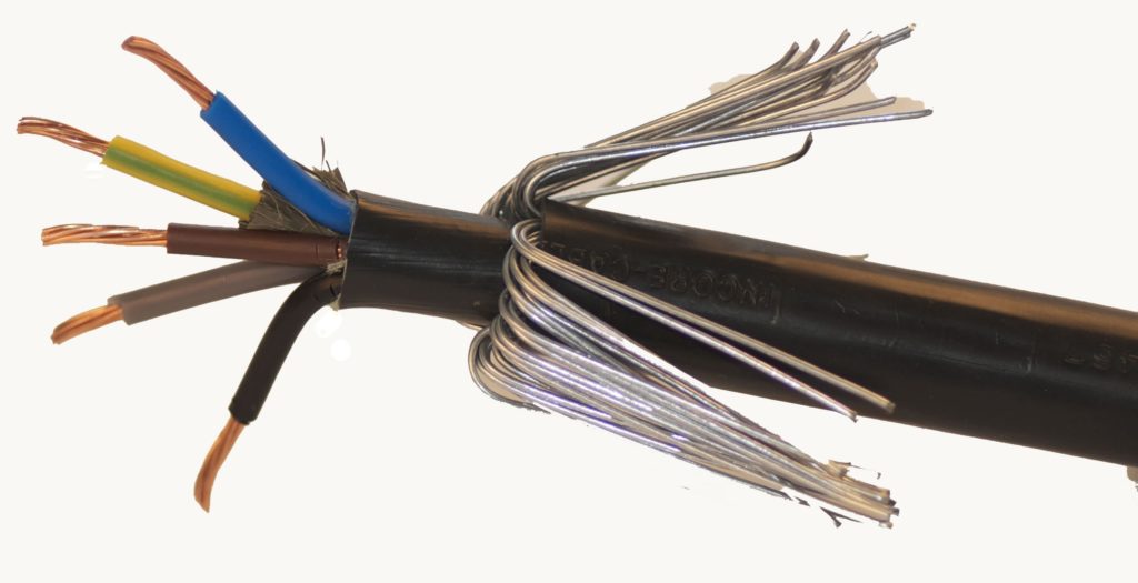 Кабель пвх 4 4. PVC 10 sq кабель силовой. PVC 5x4 кабель. Электрический кабель в  ассортименте 0,6/1 KV cu/XLPE/LSZH 4х4 sq. Power Cable пвббшнгз /4х70/ mm2.